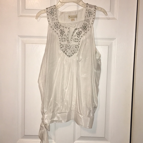 Forever 21 Tops - Forever 21 white tank top